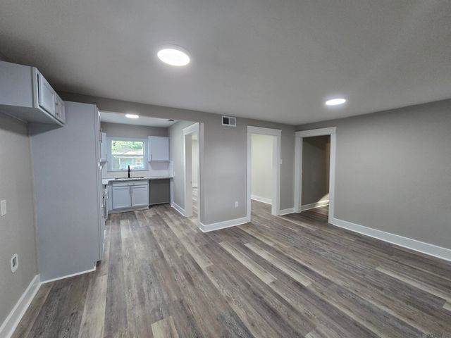 4927 Jean St, Baton Rouge, LA 70805