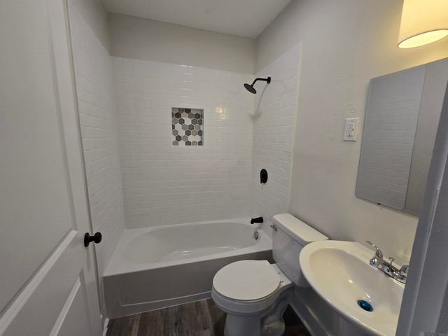4927 Jean St, Baton Rouge, LA 70805