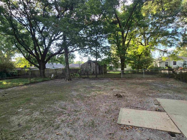 4927 Jean St, Baton Rouge, LA 70805