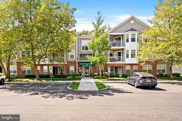 513 MOWAT CIR, Hamilton, NJ 08690