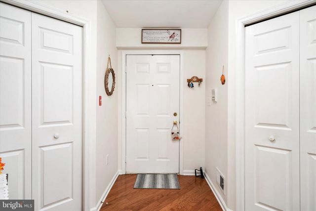 513 MOWAT CIR, Hamilton, NJ 08690
