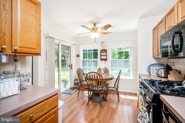 513 MOWAT CIR, Hamilton, NJ 08690