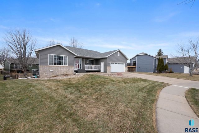 4605 S Kristen Cir Circle, Sioux Falls, SD 57106