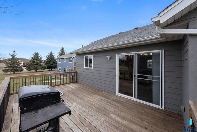 4605 S Kristen Cir Circle, Sioux Falls, SD 57106