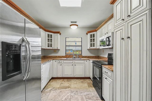 17305 SHERMAN ROAD, Lutz, FL 33558