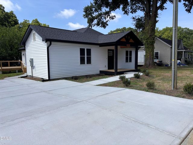 402 Poplar Street, Graham, NC 27253