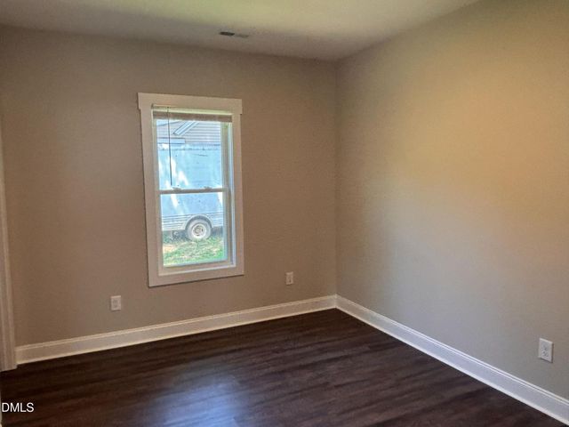 402 Poplar Street, Graham, NC 27253