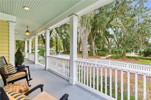 52 Magnolia Lane, Richmond Hill, GA 31324