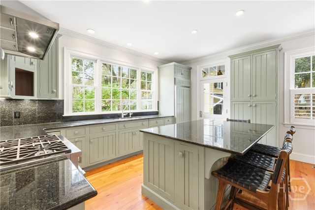 52 Magnolia Lane, Richmond Hill, GA 31324