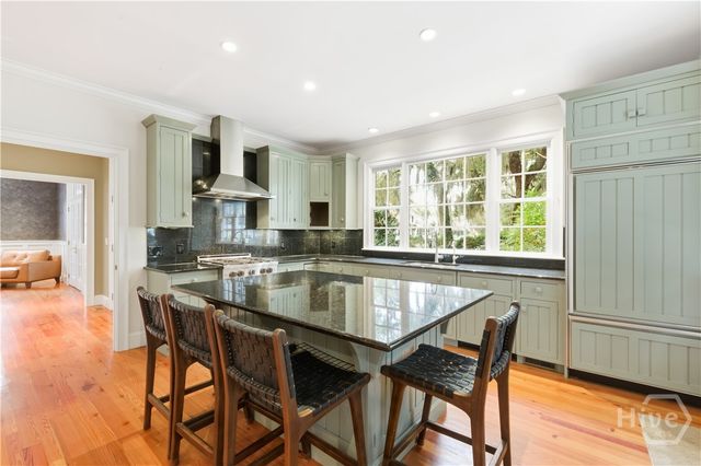 52 Magnolia Lane, Richmond Hill, GA 31324