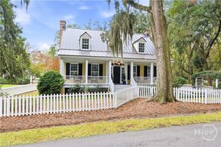 52 Magnolia Lane, Richmond Hill, GA 31324