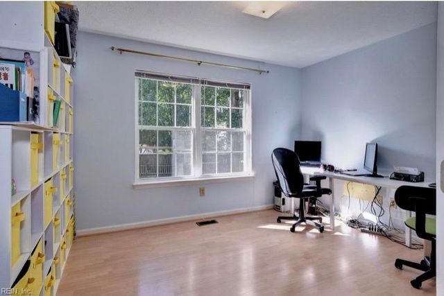 110 Bugle CT, Yorktown, VA 23693