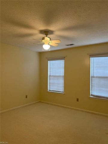 110 Bugle CT, Yorktown, VA 23693