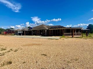 2104 Airport Fernwood Road, Mccomb, MS 39648