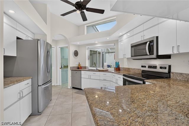 11931 King James CT, Cape Coral, FL 33991