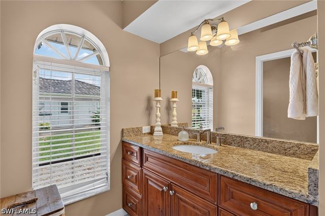 11931 King James CT, Cape Coral, FL 33991
