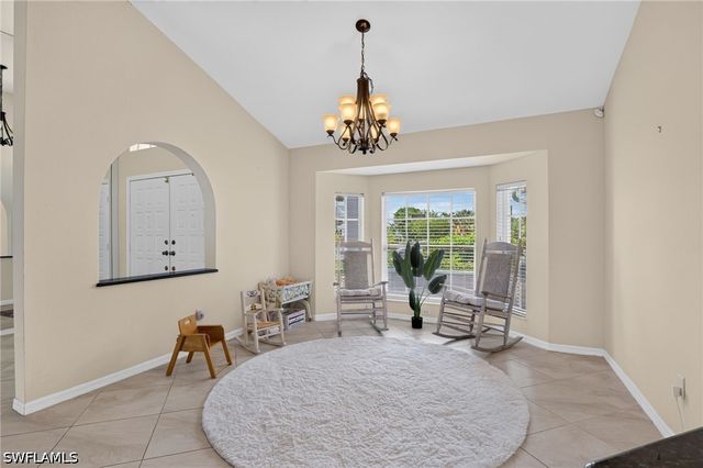 11931 King James CT, Cape Coral, FL 33991