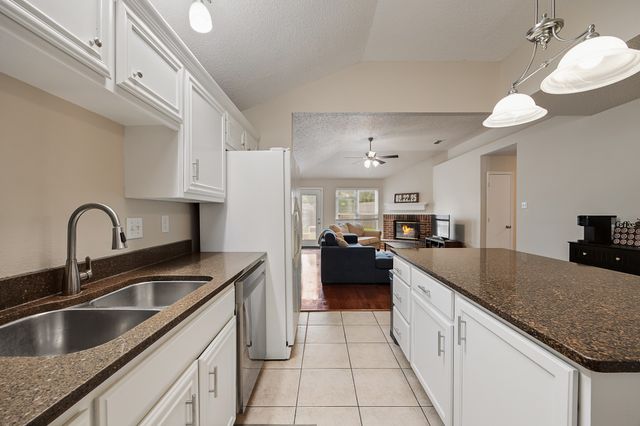 5508 Onyx Court, Arlington, TX 76017