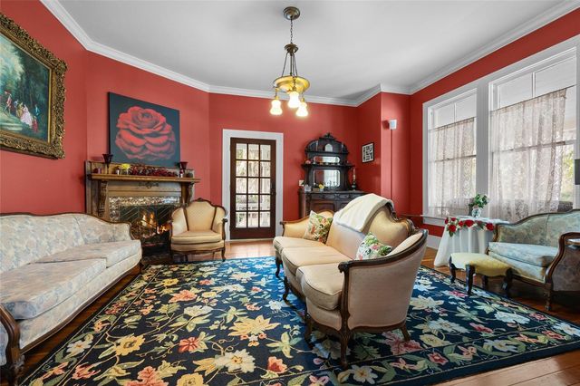 205 SE 7TH STREET, Gainesville, FL 32601