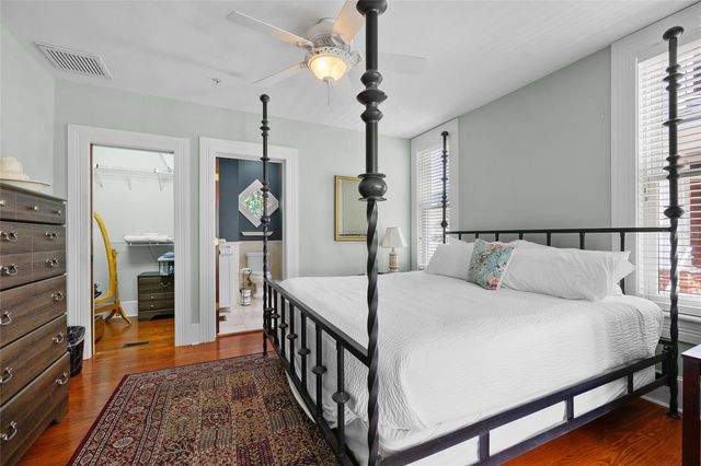 205 SE 7TH STREET, Gainesville, FL 32601