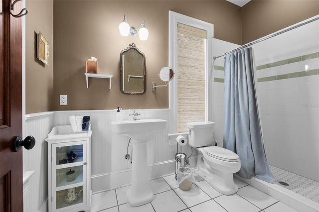 205 SE 7TH STREET, Gainesville, FL 32601