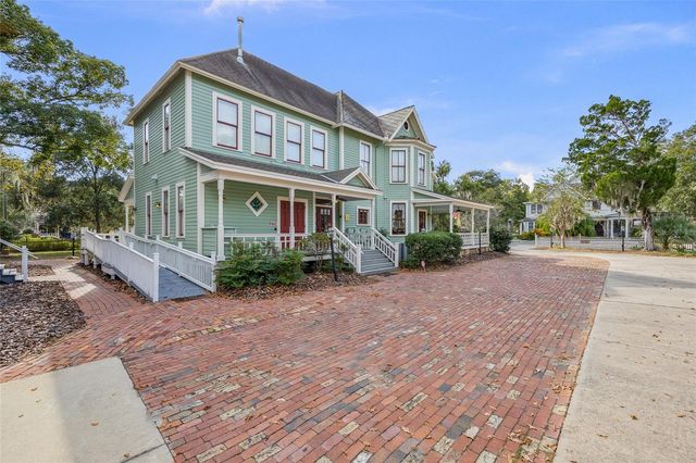 205 SE 7TH STREET, Gainesville, FL 32601