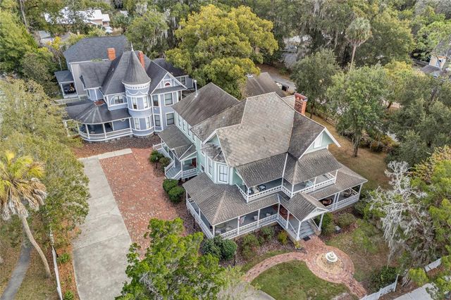 205 SE 7TH STREET, Gainesville, FL 32601