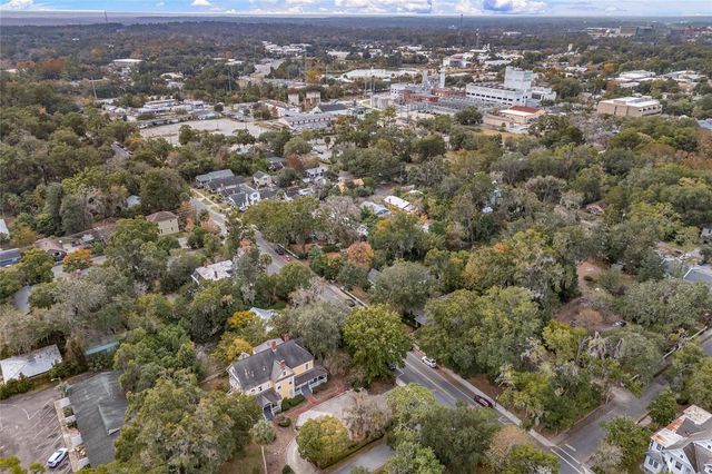 205 SE 7TH STREET, Gainesville, FL 32601