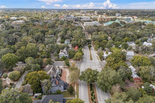 205 SE 7TH STREET, Gainesville, FL 32601