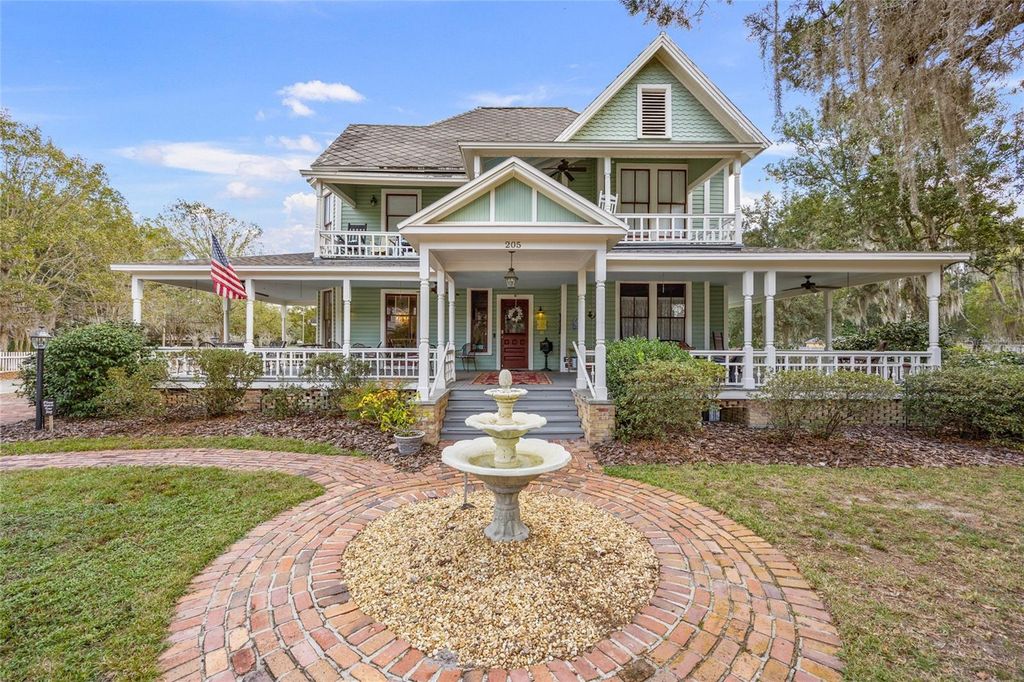 205 SE 7TH STREET, Gainesville, FL 32601