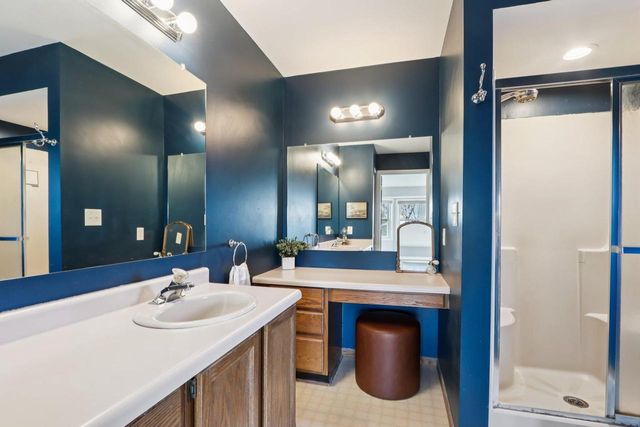 1720 Erin LANE, Waukesha, WI 53188
