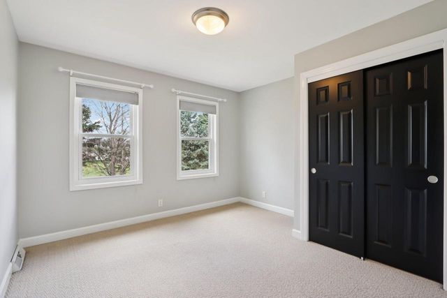 1720 Erin LANE, Waukesha, WI 53188