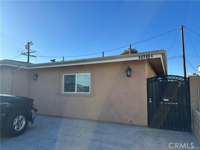 11715 Ryerson, Downey, CA 90241