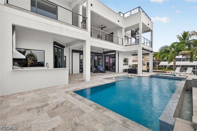 5362 Mayfair CT, Cape Coral, FL 33904