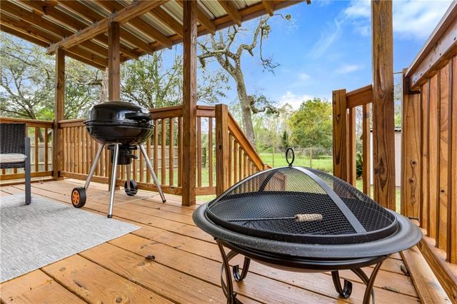 208 Pinehill Drive, Mobile, AL 36606