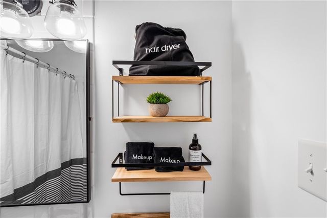 208 Pinehill Drive, Mobile, AL 36606