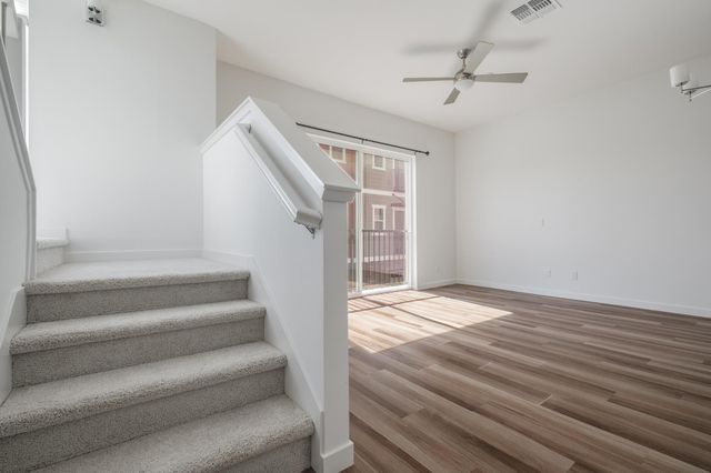 3332 S St, Sacramento, CA 95816