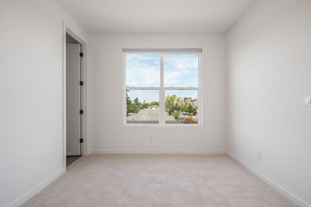 3332 S St, Sacramento, CA 95816