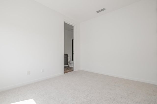 3332 S St, Sacramento, CA 95816