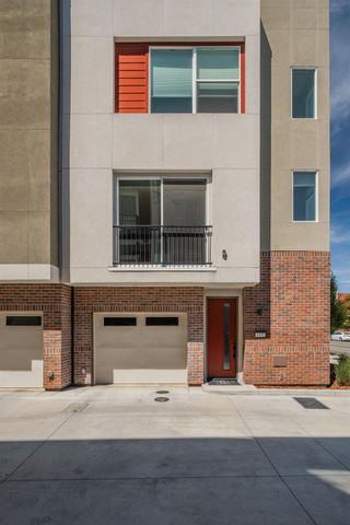 3332 S St, Sacramento, CA 95816