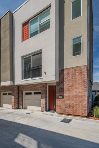 3332 S St, Sacramento, CA 95816