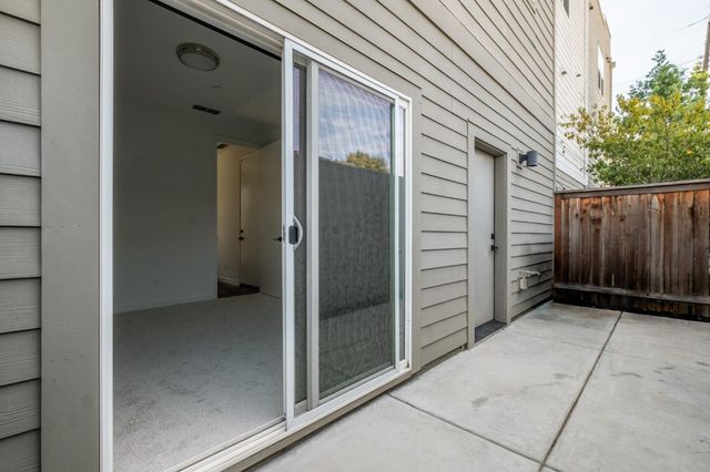 3332 S St, Sacramento, CA 95816