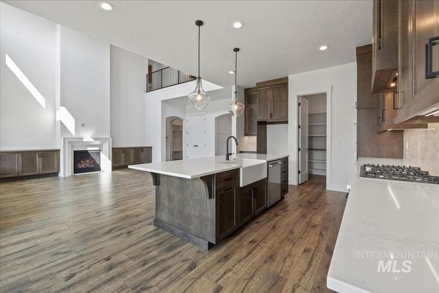 7669 W Lookout View St, Meridian, ID 83646