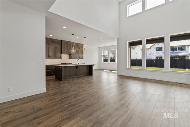 7669 W Lookout View St, Meridian, ID 83646