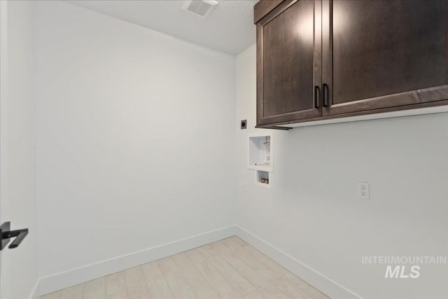 7669 W Lookout View St, Meridian, ID 83646