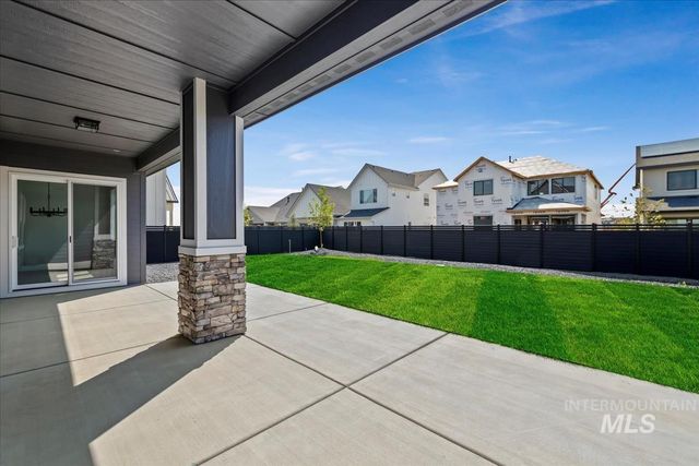 7669 W Lookout View St, Meridian, ID 83646