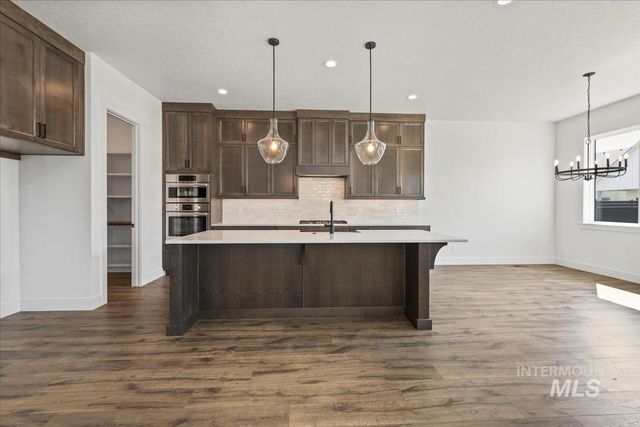 7669 W Lookout View St, Meridian, ID 83646