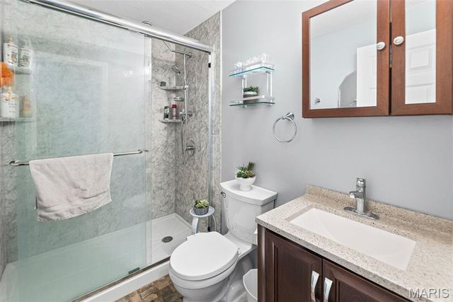 200 Utah Place, Bethalto, IL 62010