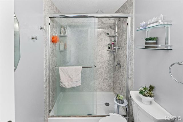 200 Utah Place, Bethalto, IL 62010