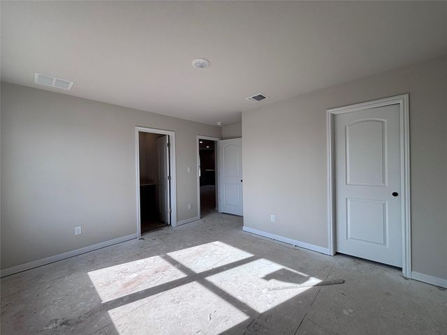 100 Coleto TRL, Bastrop, TX 78602